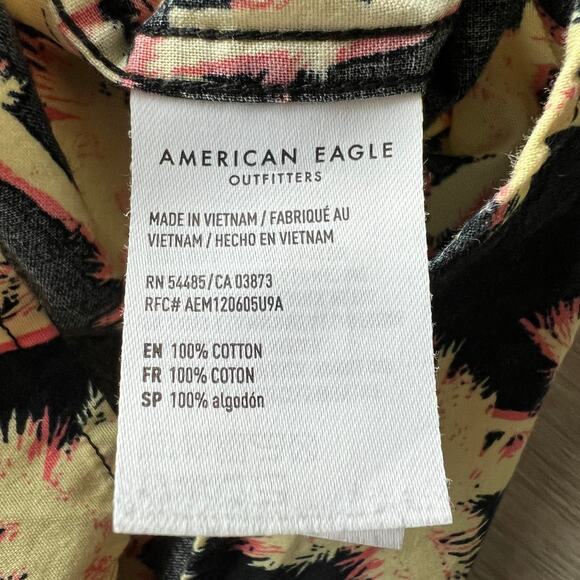 AE American Eagle Outfitters Palm Print Casual Button Up Shirt Mens Medium - Picture 9 of 12
